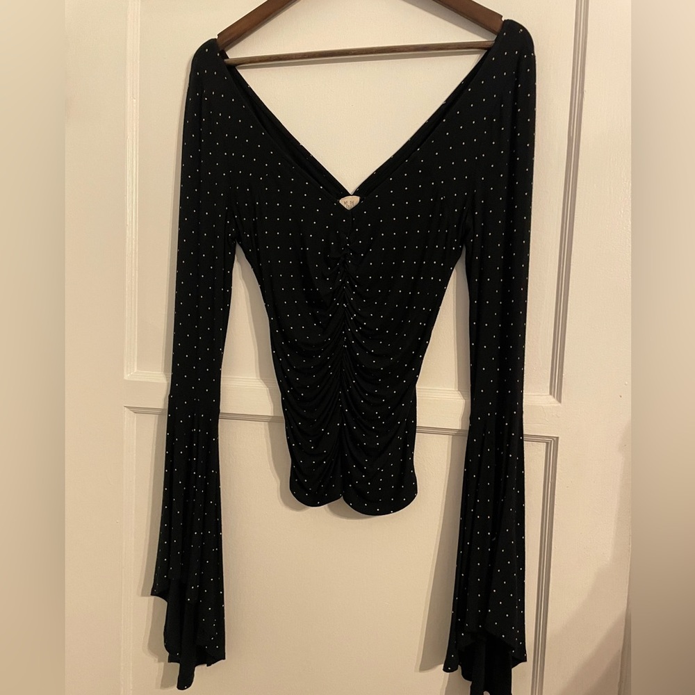 Flattering long sleeve